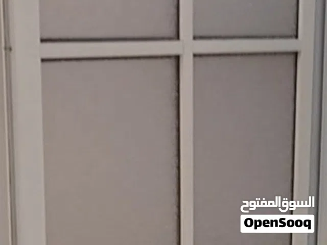 مستعجل وبحاجة ملحة للمبلغ. 3 ابواب الومنيوم