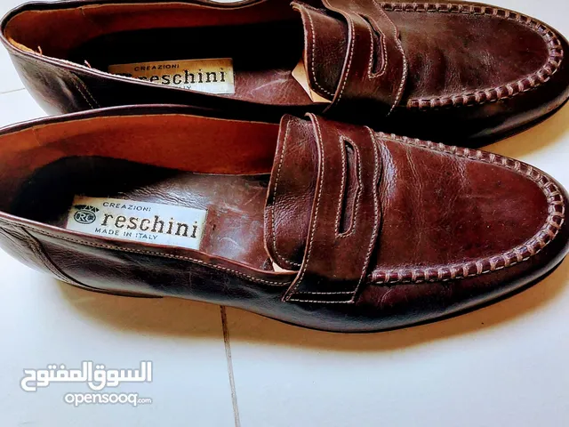 Other Casual Shoes in Northern Governorate