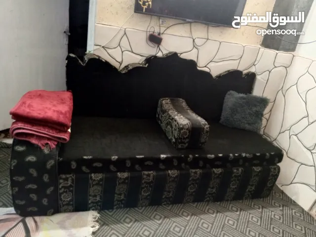 كنب للبيع بسعر مغري