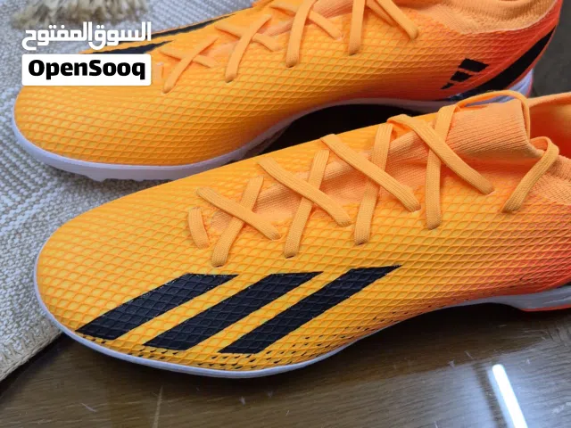حذاء اديداس الاصلي