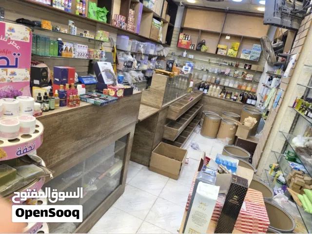 كاوتر خشب لاتيه ثقيل تفصيل لمحل عطارة بحال الوكالة