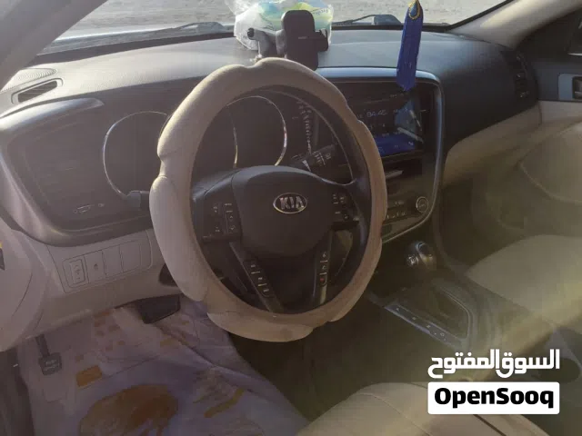 2013 كيا اوبتيما LX