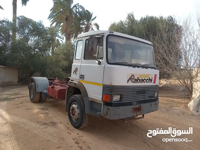 Chassis Iveco 2002 in Jumayl
