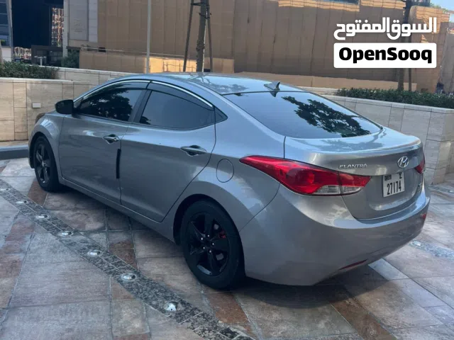 Hyundai Elantra 2013 model fully maintained condition first owner in uae No work required