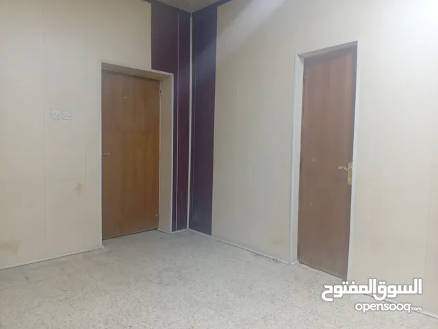 200 m2 2 Bedrooms Townhouse for Rent in Basra Saie