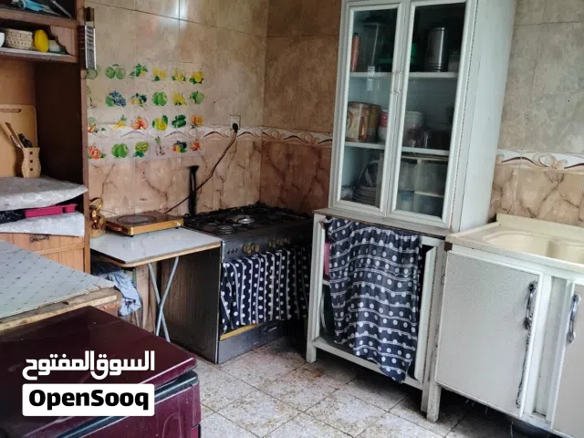 200 m2 5 Bedrooms Townhouse for Sale in Basra Umm Al-Na'aj