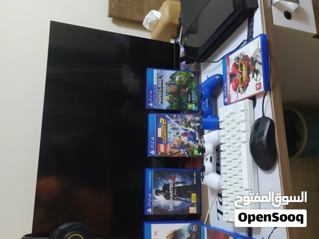 سيت اب كامل مع بليستيشن 4بدون اي مشاكل و اذا في شي ما تبيه من الي في الصوره قول و منشيله و نخفض سعر