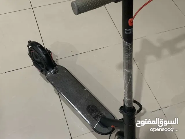 للبيع اسكوتر استعمال نظيف