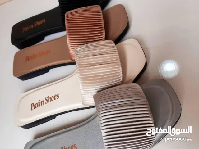 الصنادل النسائية