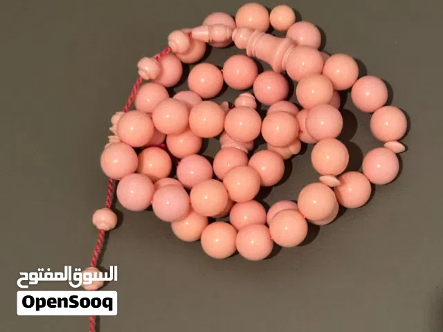 للبيع شبيه دمنه لون وردي