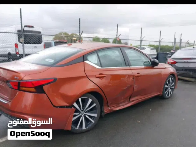 2022 نيسان التيما SR