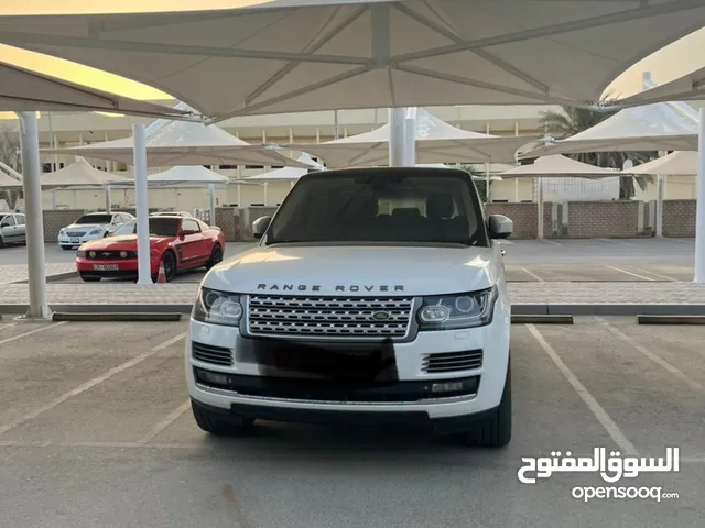 Land Rover Range Rover Vogue in Abu Dhabi