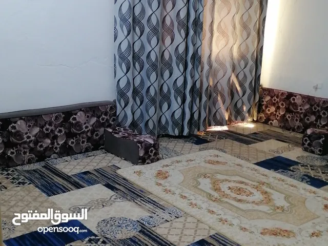 6سندات واربع مراكي اثاث للبيع