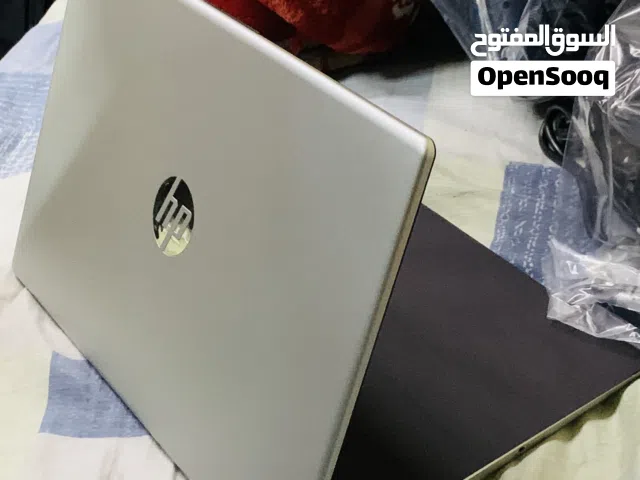 HP LAPTOP 15