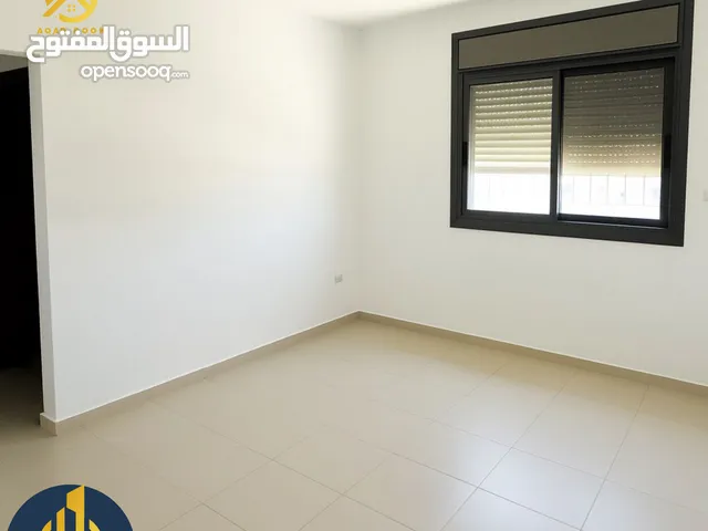 شقة  للبيع بإطلالة مفتوحة المصايف - بالقرب من وزارة المالية