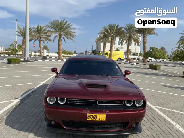 Dodge Challenger 2021 5.7-liter HEMI V8