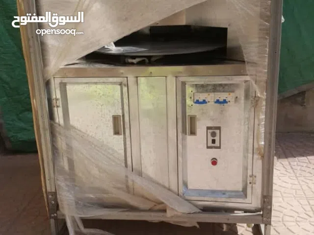 اغراض مطعم جديد وشبه جديد متكامله للبيع بسعر عرطه واغراض اخرى