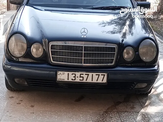 مرسيدس E200 موديل 1999 للبيع