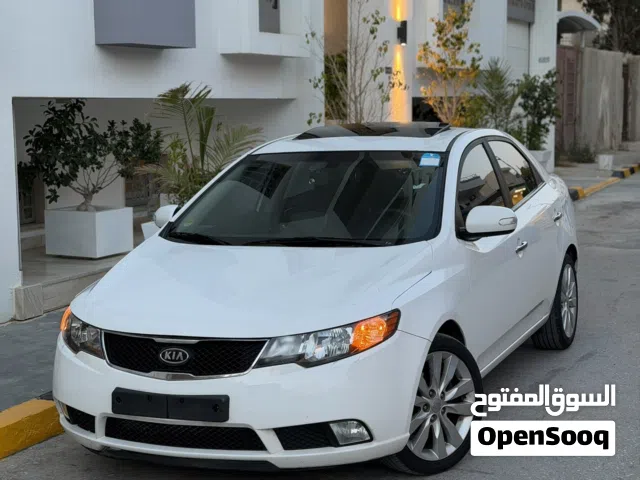 2010 كيا فورتي GT