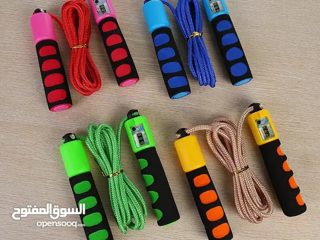 *حبل القفز الاحترافي بعدّاد رقمي – لياقة ممتعة ونتائج سريعة!* احصل على تمرين فعال وسريع