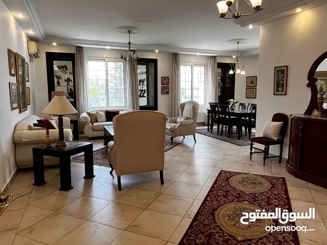 205 m2 3 Bedrooms Apartments for Rent in Amman Um Uthaiena