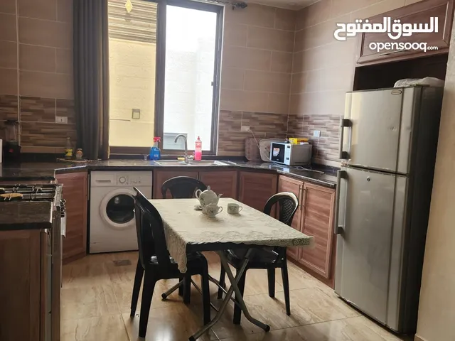 100 m2 2 Bedrooms Apartments for Rent in Zarqa Madinet El Sharq