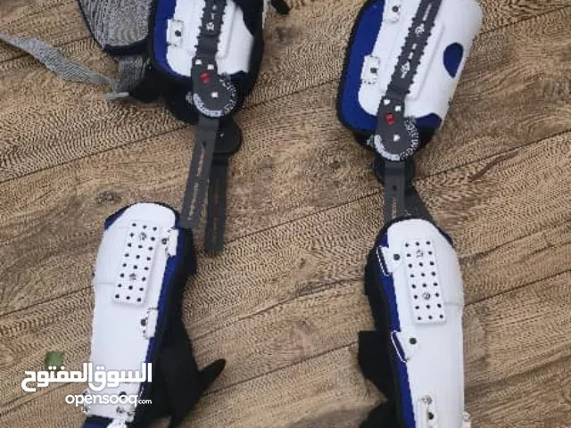 معدات لتثبيت الاقدام