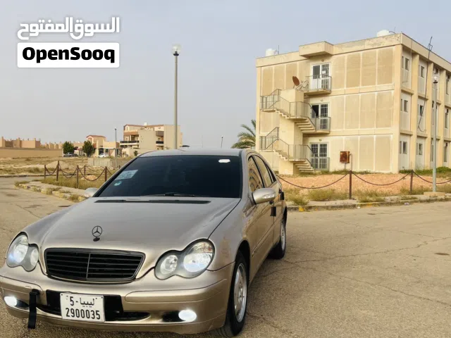 مرسيدس بنز كاكاوية محرك لابيض مليون محرك ربي يبارك صالة ماشاءالله كمبيو عادي ربي يبارك سياره عيب لا
