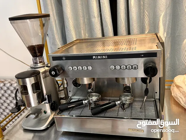 مكينة قهوة ايطالية + طحانة