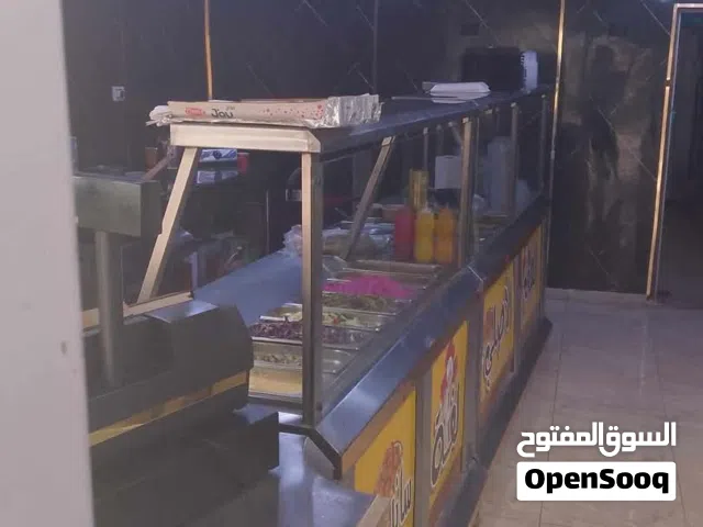 مطعم حمص وفلافل وسناكات للبيع في حواره شارع الصريح  اسباب للبيع العدم وجود راس مال حط رقمك أنا اتوصل