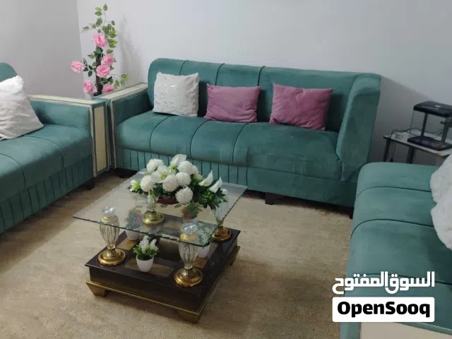 طقم كنب مستعمل بحال الوكاله للبيع