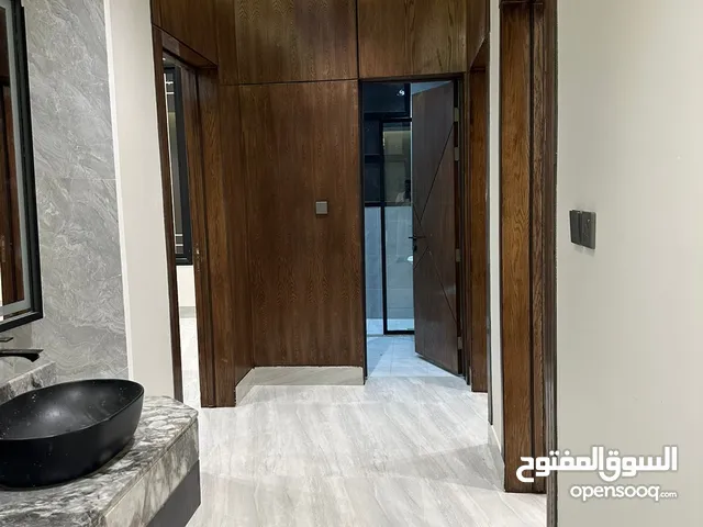 180 m2 4 Bedrooms Apartments for Rent in Al Madinah Shadhah