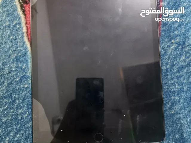 ايباد 9 للبيع....