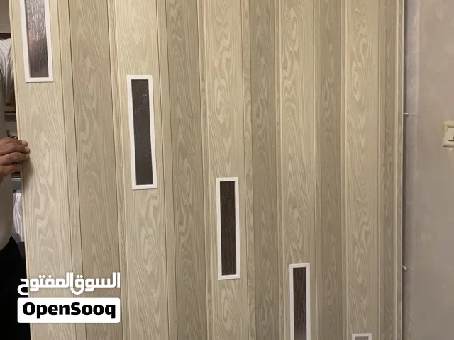 باب كورديون شبه جديد