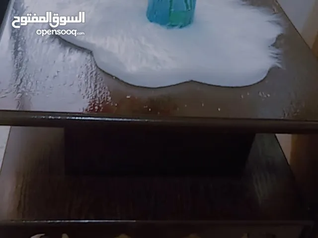طاولة كبير مع 2 صغار