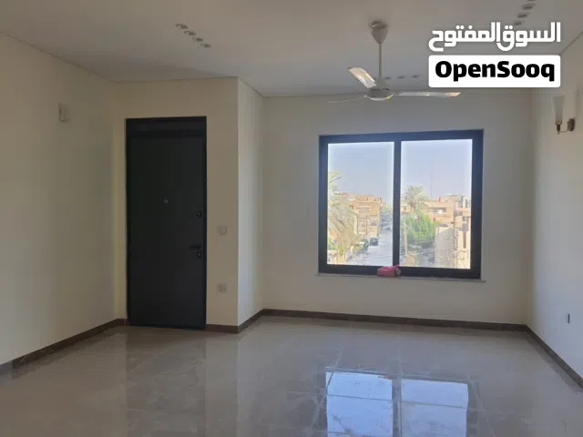 مشتمل حديث مساحة 78 متر جبهة 5 متر يحتوي 3 غرف نوم الموقع حي الجامعة  منطقة الخارجية
