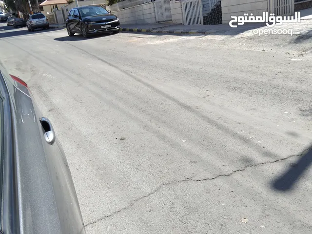 ارض للبيع الجبيهه مقابل الجمعيه العلميه الملكيه