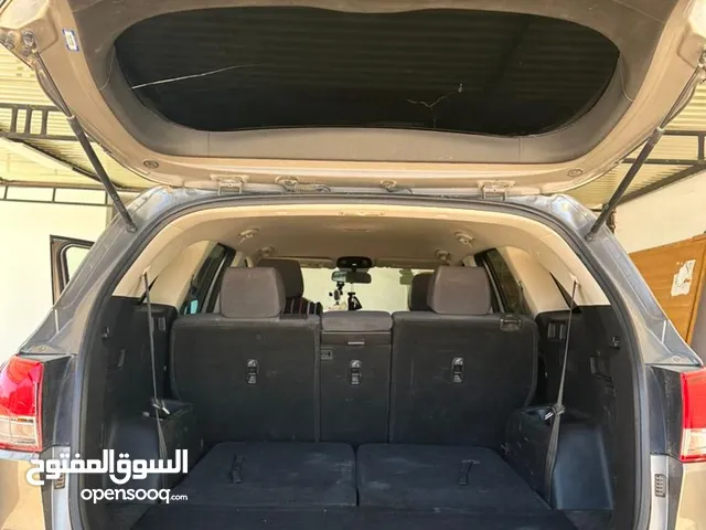 Used Kia Sorento in Sirte