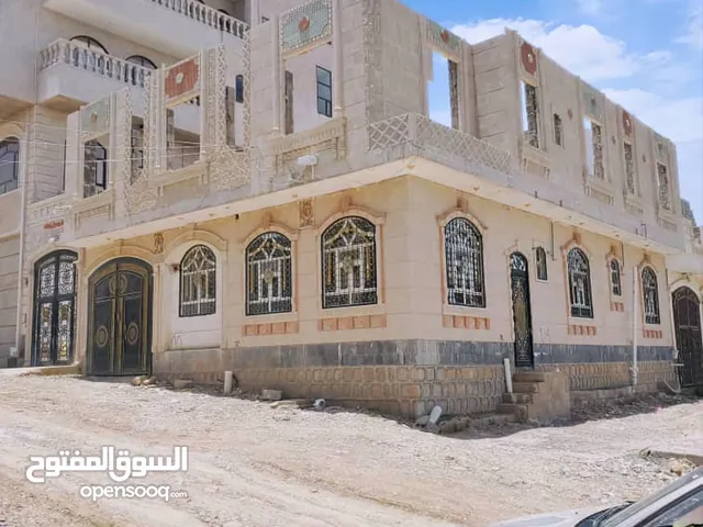 1000m2 Studio Villa for Sale in Sana'a Eastern Geraf