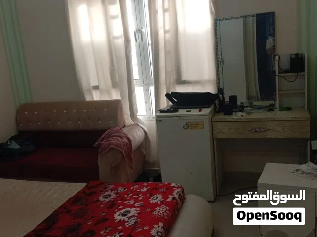 للايجار غرفة نوم ماستر المعبيلة كبير مفروش شامل كل الفواتير