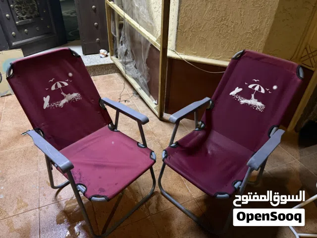 طاوله وكراسى