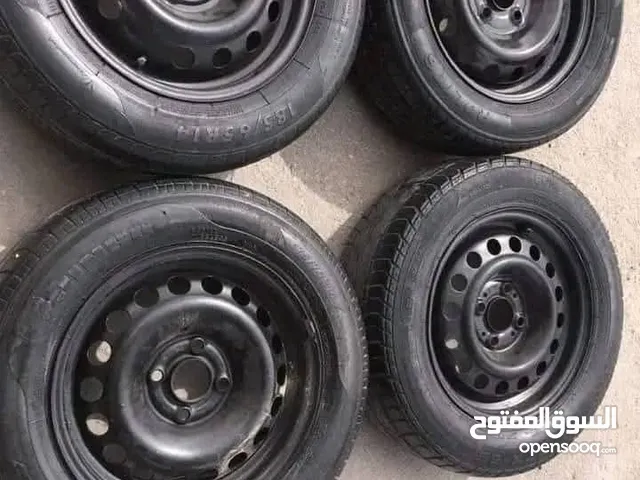 سبيرات 14 اصلي بركب اربع براغي بعيد مع كوشوك للبيع او للبدل