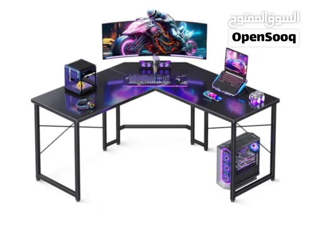 طاوله جيمنج شكل L