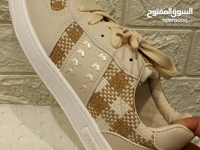 Beige Comfort Shoes in Sana'a