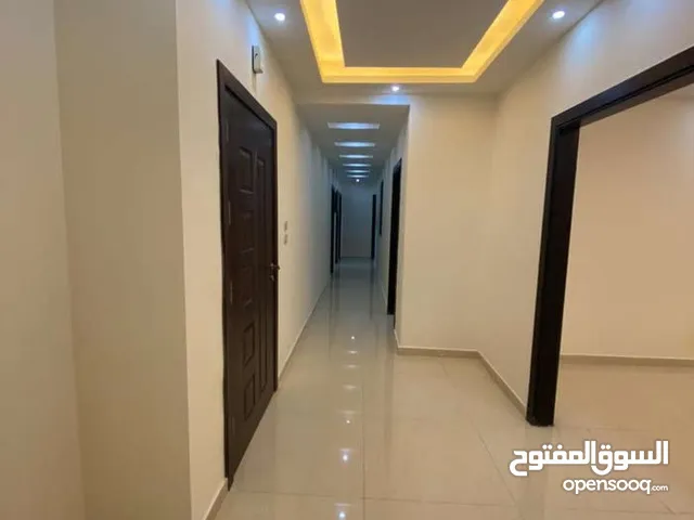 281 m2 5 Bedrooms Apartments for Rent in Amman Deir Ghbar