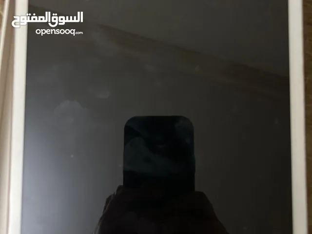 ايباد جيل 7 مو شغال ناقصه بورد و بشتغل تمام