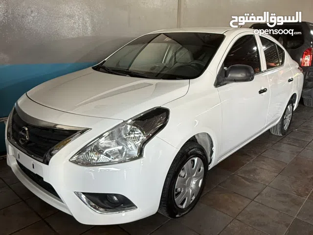 نيسان صني 2019 بدون أي مشاكل أو أعطال