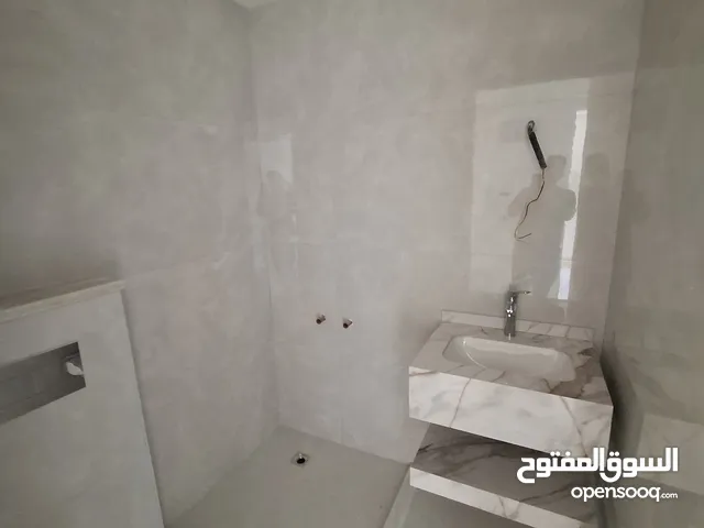 Unfurnished apartment for sale ( Property 42740 )-174640509