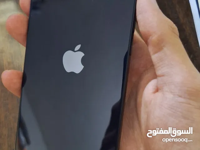 Apple iPhone 13 128 GB in Amman