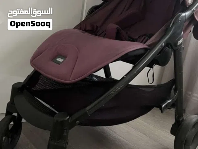 عربانه اطفال ماماز اند باباز معها بطانه ميموري فوم
